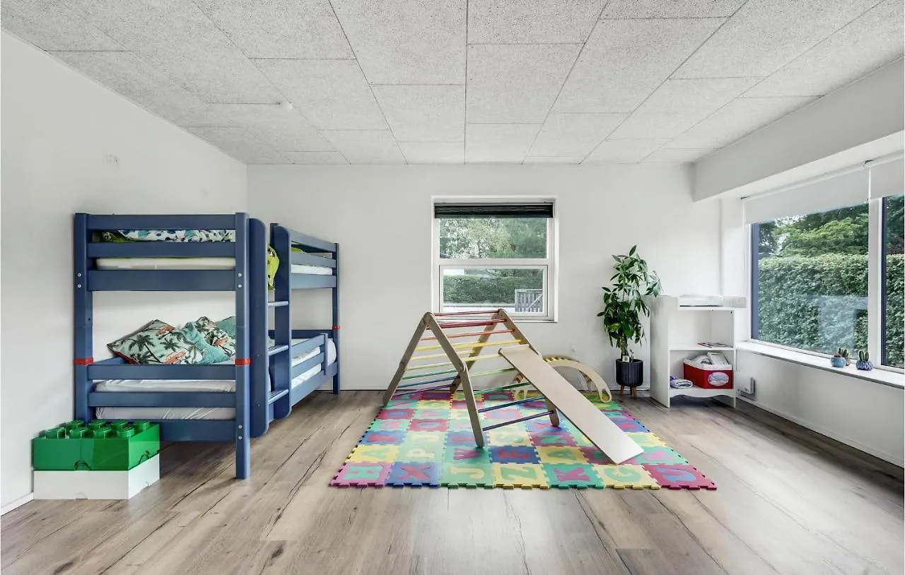 Holiday home Nice Home In Billund With Kitchen